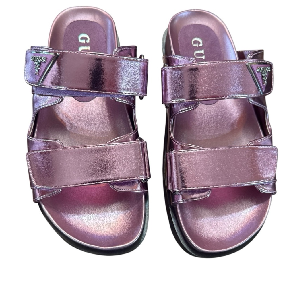 GUESS Fabula Lug-Sole Logo Footbed Sandals Slip On Metallic Pink NEW Size 5 - Picture 2 of 10